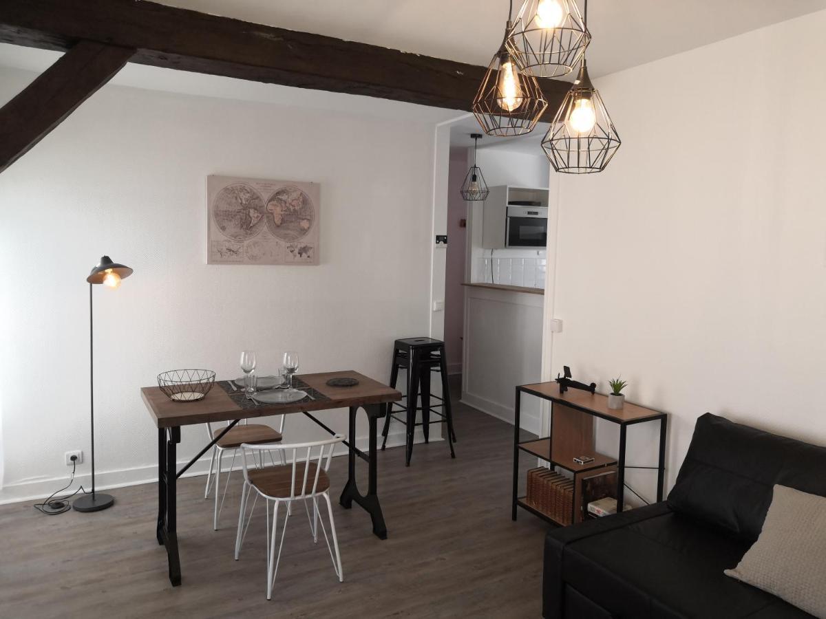 Au Fil De Loire Apartment บลัวส์ ภายนอก รูปภาพ
